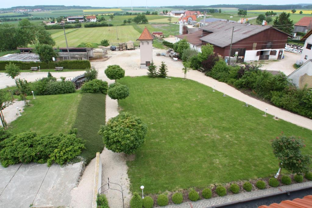 Landhotel Zur Kanne Neresheim Exteriör bild