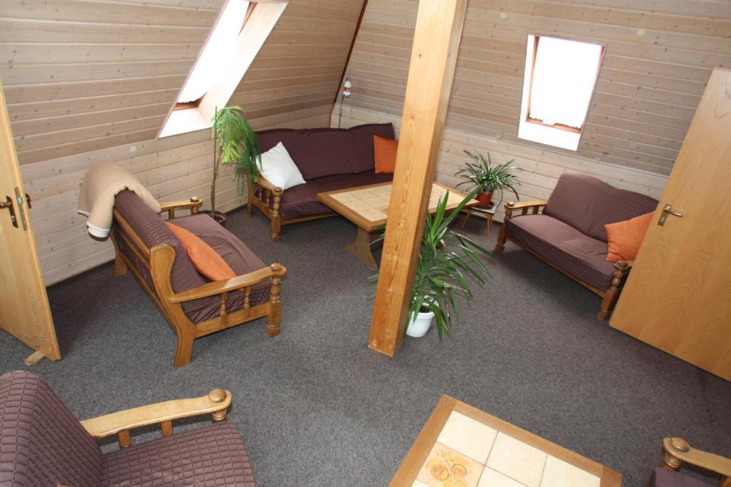 Landhotel Zur Kanne Neresheim Exteriör bild