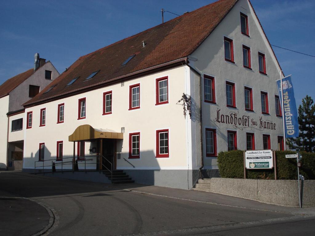 Landhotel Zur Kanne Neresheim Exteriör bild
